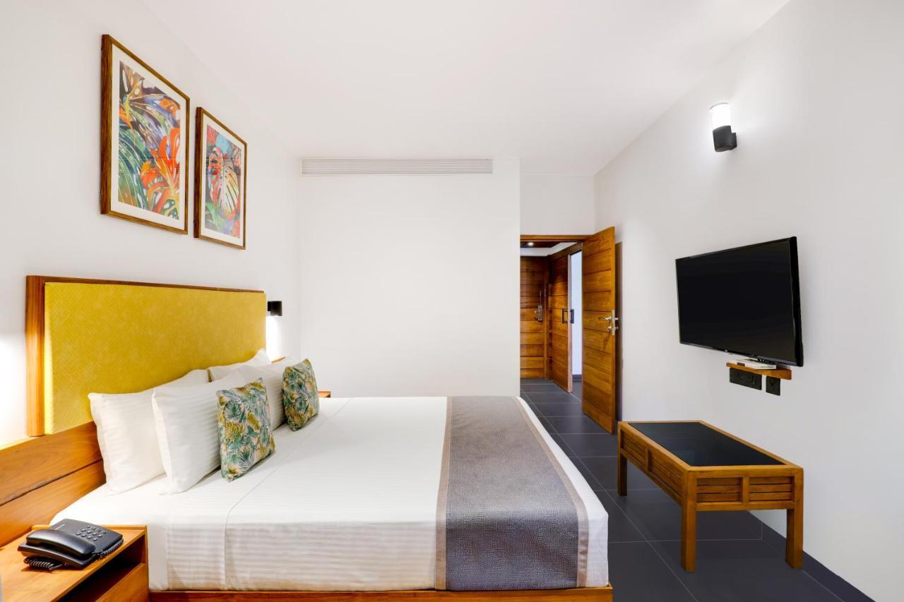 Keys Prima By Lemon Tree Hotels, เทกคาดี ภายนอก รูปภาพ