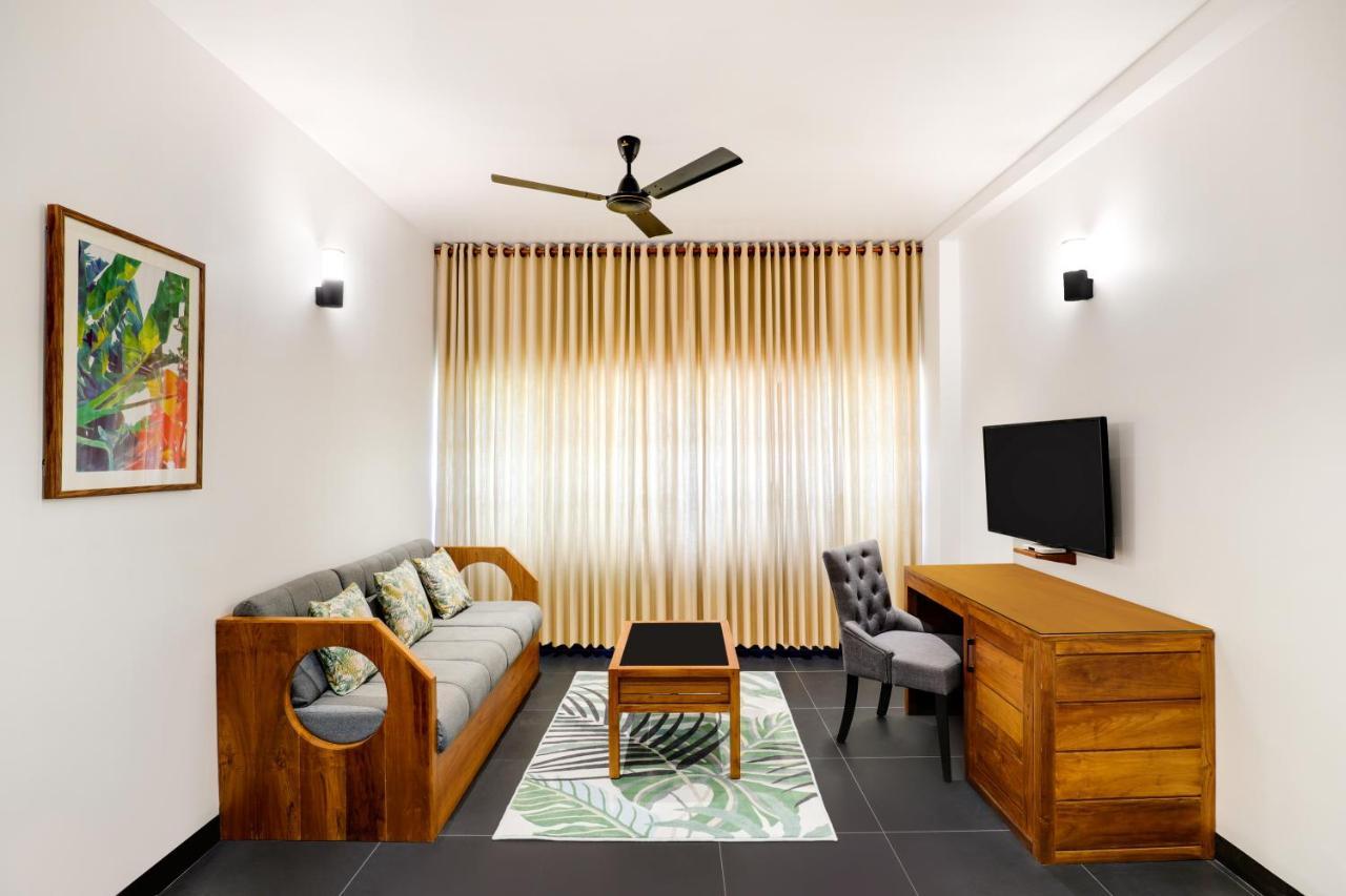 Keys Prima By Lemon Tree Hotels, เทกคาดี ภายนอก รูปภาพ